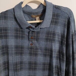 Basic Editions Men's Blue and Black Plaid Long-Sleeve Polo